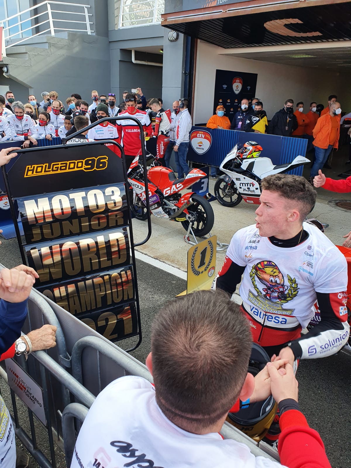 Daniel Holgado FIM Moto3 Junior World Championship win