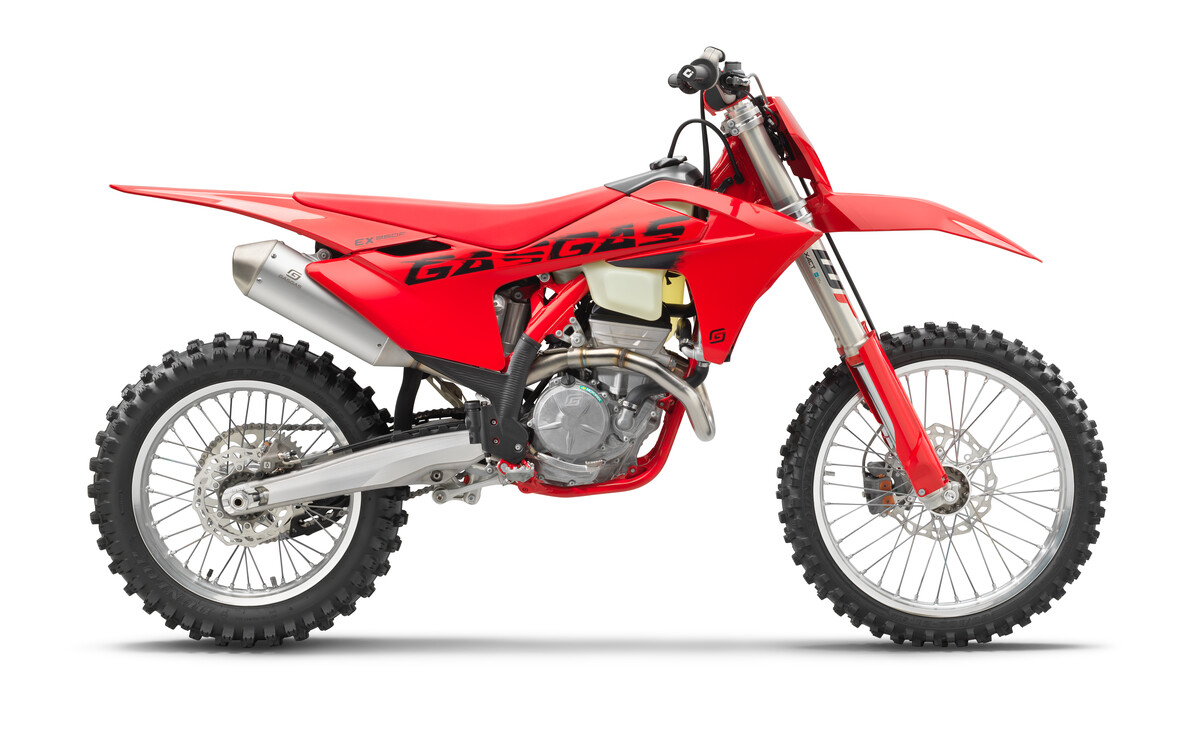 77954_Cross Country _ EX 350F _ 2025 _ Studio 