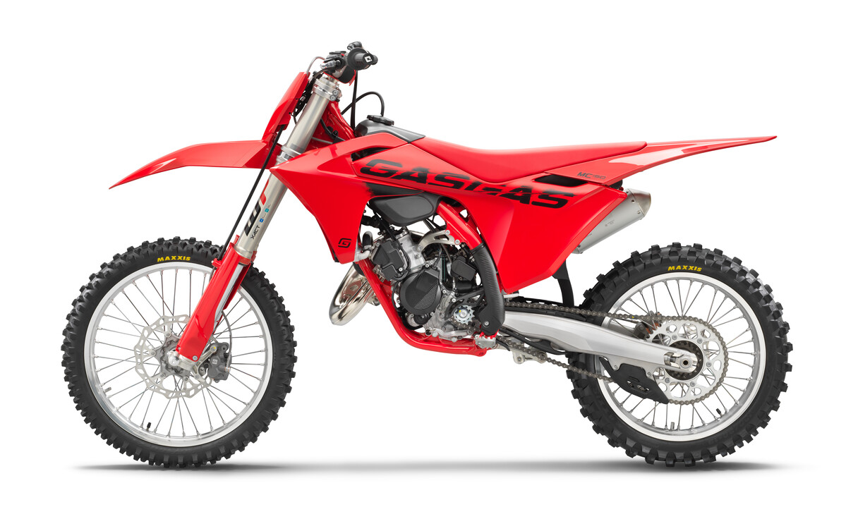 77967_Motocross _ MC 150 _ 2025 _ Studio