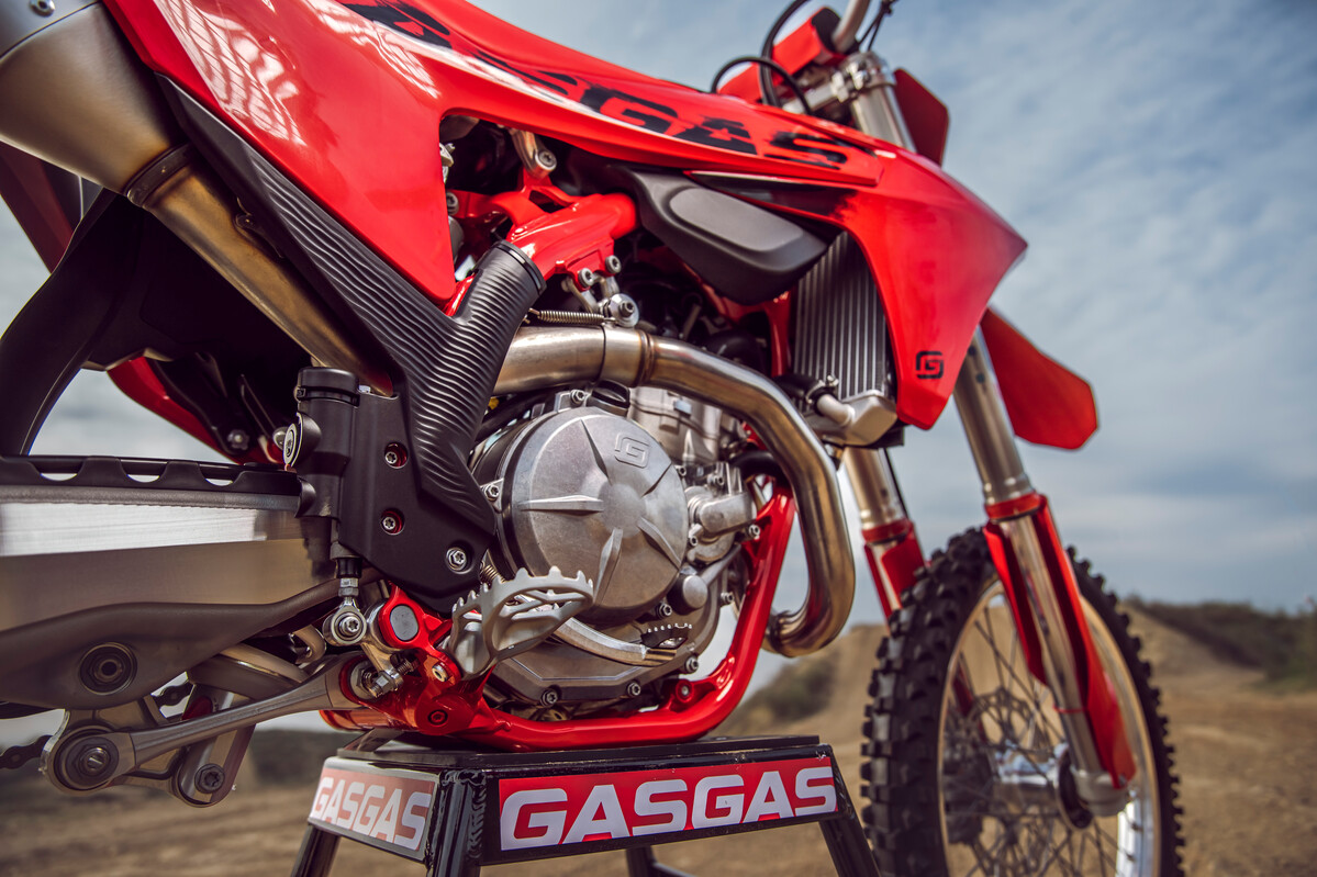 78861_Motocross _ 4 strokes _ MC 450F _ 2025 _ Parts _ Detail