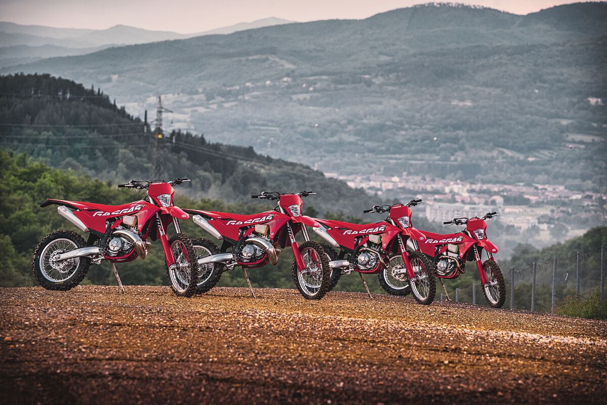 59217_Enduro _ EC _ 2024 _ Static  (1)