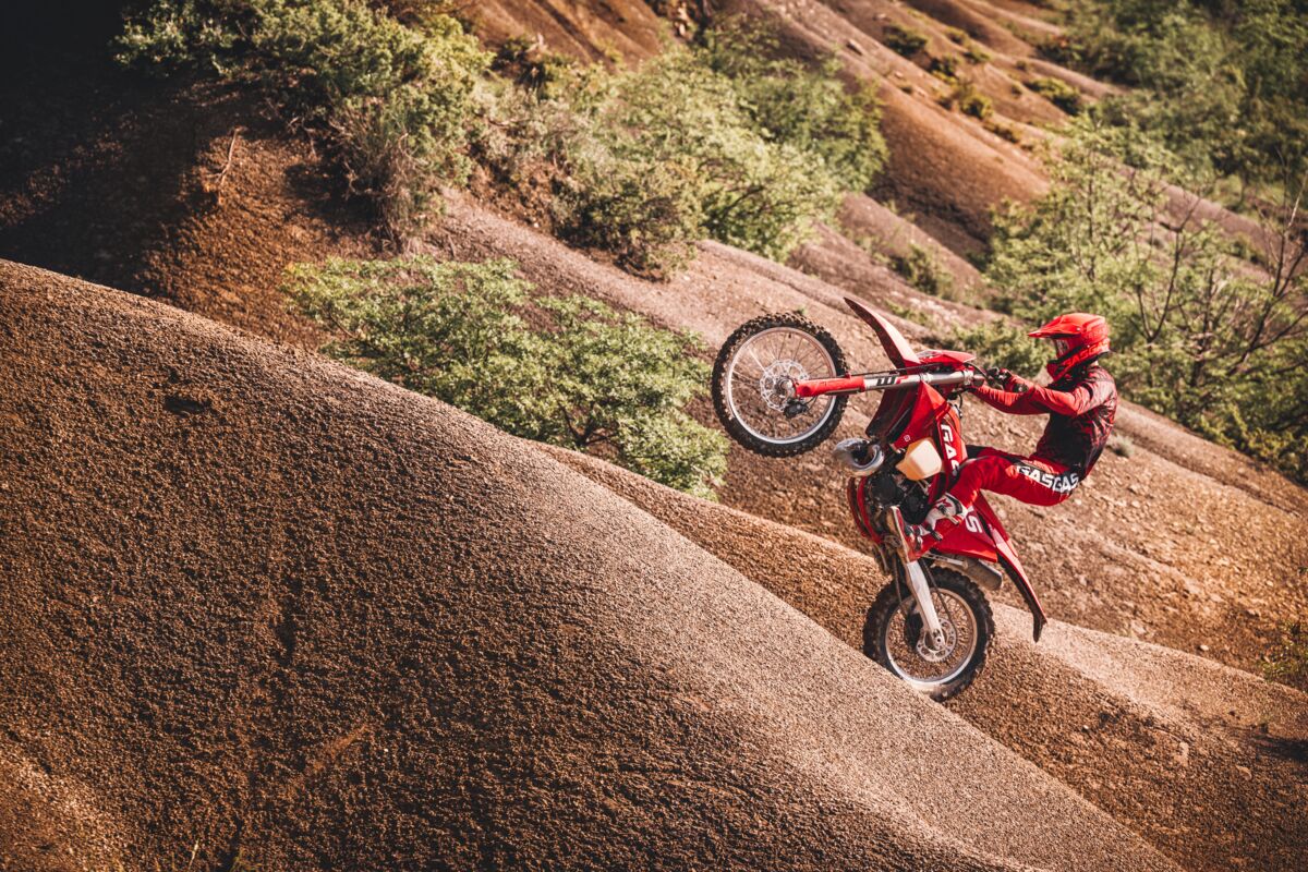 59791_Enduro _ EC 250 _ 2024 _ Action