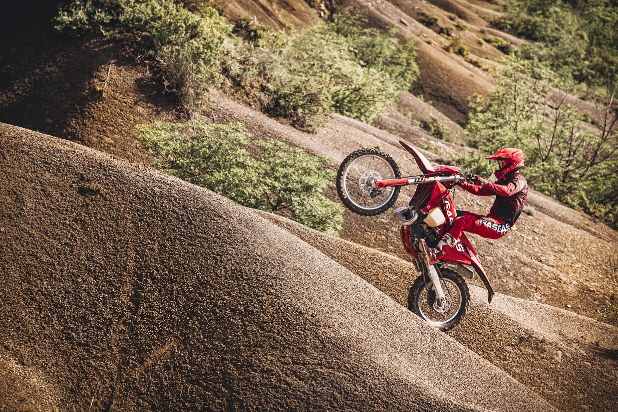 59791_Enduro _ EC 250 _ 2024 _ Action