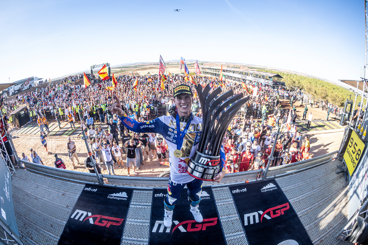 93245_Prado_20_MXGP_Castilla_2024_JPA_22A9114