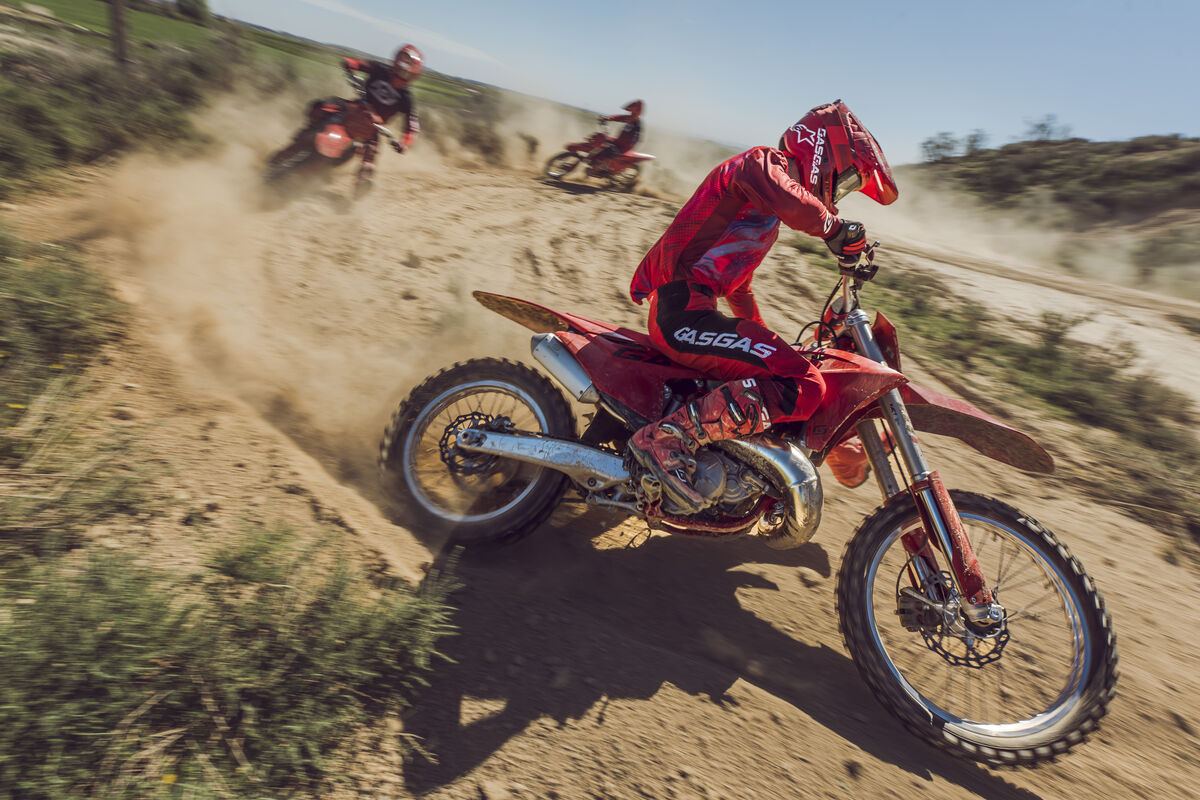 79723_Motocross _ Mix Models _ 2025 _ Action