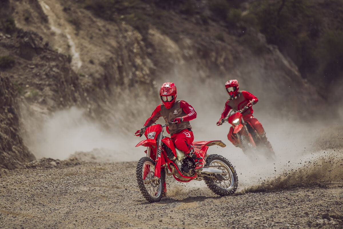 83880_Enduro _ EC _ 2025 _ MIX 