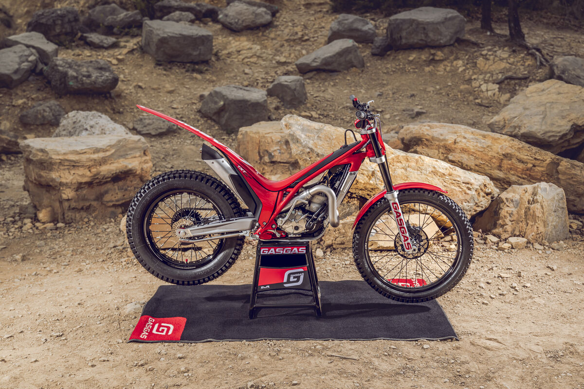 77480_Trial _ TXT RACING 300 _ 2025 _ Static _ Carpet