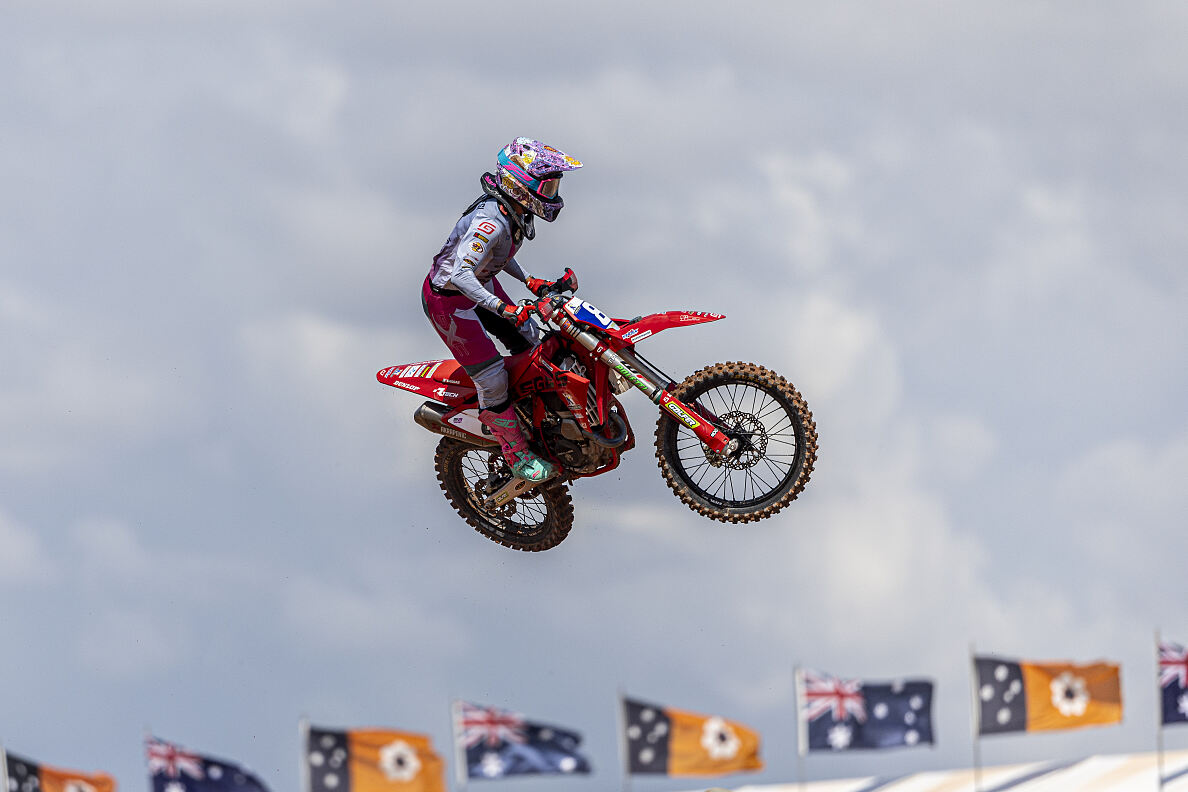 Fontanesi_20_MXGP_Australia_2025_96A1749